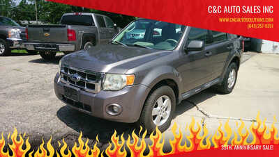 2012 Ford Escape, $5995. Photo 1