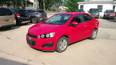 2013 Chevrolet Sonic, $5595. Photo 2