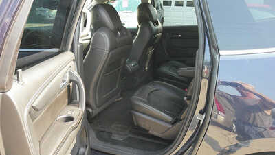 2015 Chevrolet Traverse, $5995. Photo 5