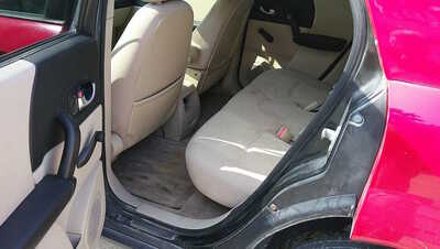 2004 Saturn VUE, $1995. Photo 5