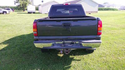 2002 Chevrolet 1500 Crew Cab, $7995. Photo 6
