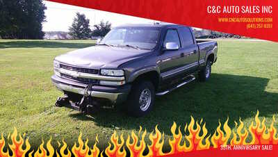 2002 Chevrolet 1500 Crew Cab, $7995. Photo 1