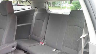 2015 Chevrolet Traverse, $5495. Photo 5