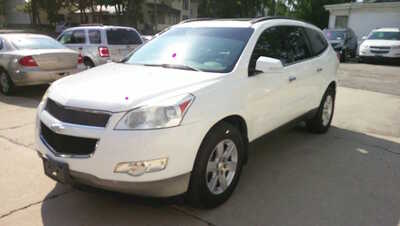 2011 Chevrolet Traverse, $4995. Photo 2