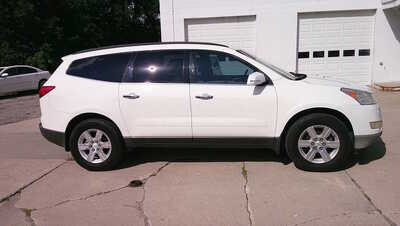 2011 Chevrolet Traverse, $4995. Photo 8