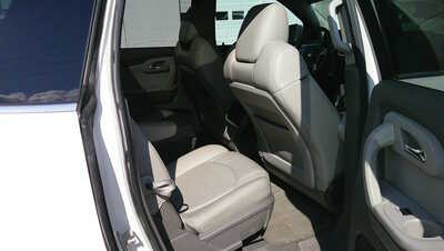 2011 Chevrolet Traverse, $4995. Photo 9