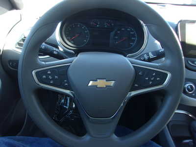 2021 Chevrolet Malibu, $18300. Photo 12