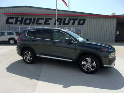 2021 Hyundai Santa Fe, $19500. Photo 2