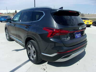 2021 Hyundai Santa Fe, $19500. Photo 5