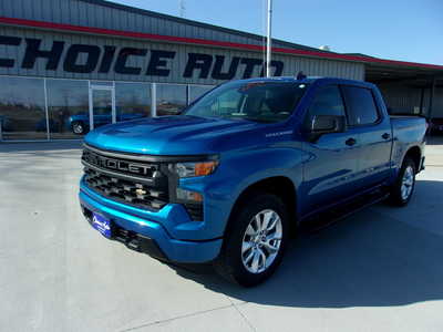 2022 Chevrolet 1500 Crew Cab, $34900. Photo 7