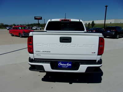 2022 Chevrolet Colorado Crew Cab, $24900. Photo 4