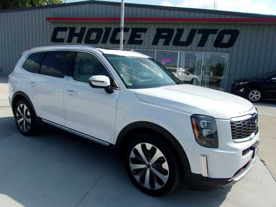 2021 Kia Telluride, $27800. Photo 1