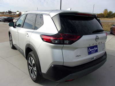 2023 Nissan Rogue, $19998. Photo 5
