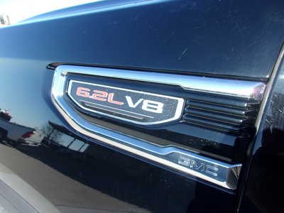2019 GMC 1500 Crew Cab, $39900. Photo 10
