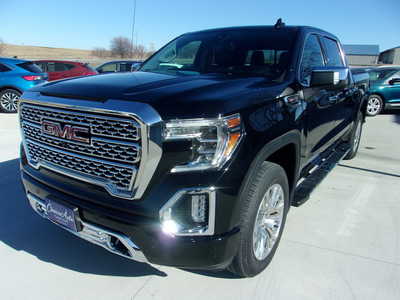 2019 GMC 1500 Crew Cab, $39900. Photo 8