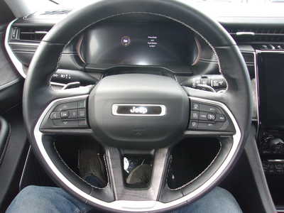 2022 Jeep Grand Cherokee, $35000. Photo 12