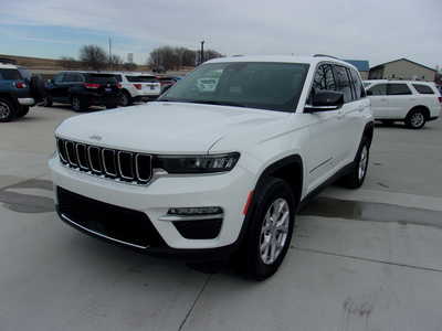 2022 Jeep Grand Cherokee, $35000. Photo 7