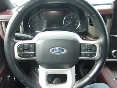 2022 Ford Expedition, $39800. Photo 12