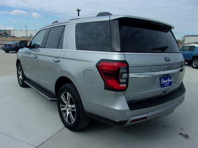 2022 Ford Expedition, $39800. Photo 5