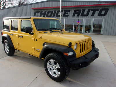 2019 Jeep Wrangler Unlimited, $29700. Photo 2
