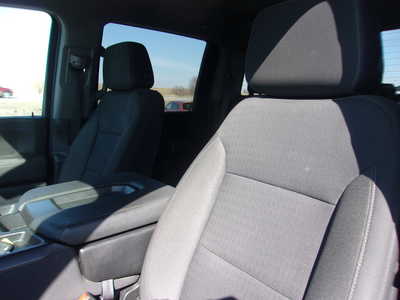 2023 Chevrolet 2500 Crew Cab, $44800. Photo 10