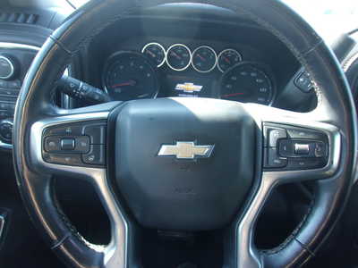 2023 Chevrolet 2500 Crew Cab, $44800. Photo 12