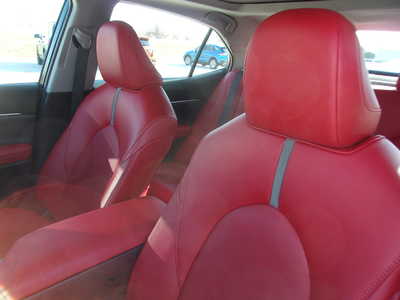 2022 Toyota Camry, $26900. Photo 11