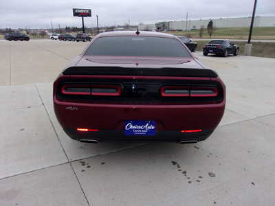 2022 Dodge Challenger, $28900. Photo 4