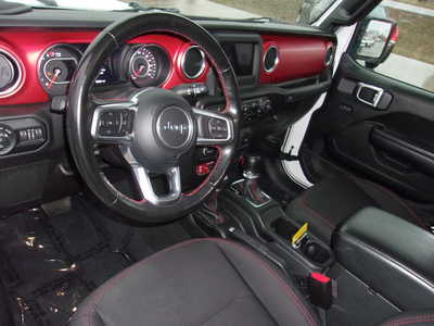 2021 Jeep Gladiator, $34900. Photo 11