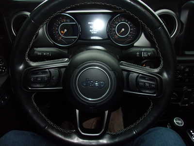 2021 Jeep Gladiator, $33900. Photo 11