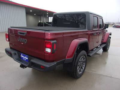 2021 Jeep Gladiator, $33900. Photo 3