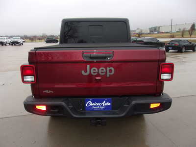 2021 Jeep Gladiator, $33900. Photo 4