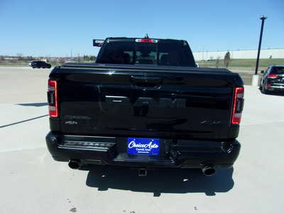 2019 RAM 1500 Crew Cab, $28900. Photo 5