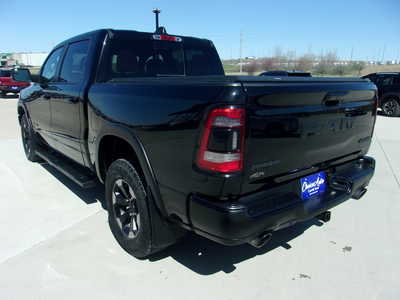 2019 RAM 1500 Crew Cab, $28900. Photo 6