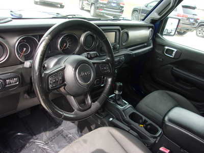 2019 Jeep Wrangler Unlimited, $29700. Photo 10