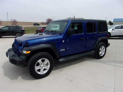 2019 Jeep Wrangler Unlimited, $29700. Photo 6