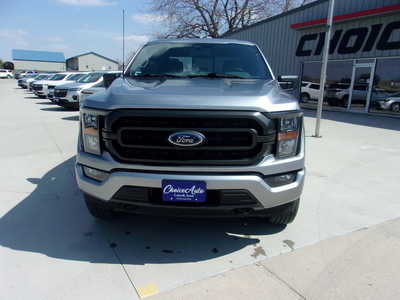 2023 Ford F150 Crew Cab, $32800. Photo 9