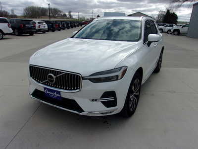2023 Volvo XC60, $28900. Photo 7