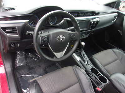 2015 Toyota Corolla, $7500. Photo 11