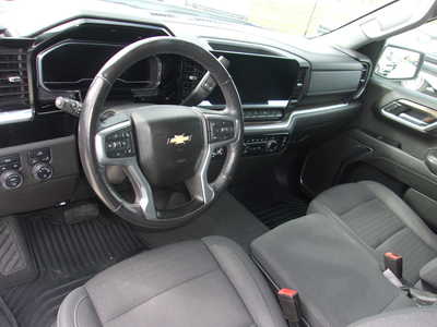 2022 Chevrolet 1500 Crew Cab, $34750. Photo 11