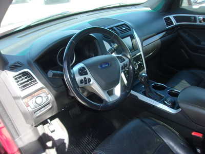 2014 Ford Explorer, $7850. Photo 11
