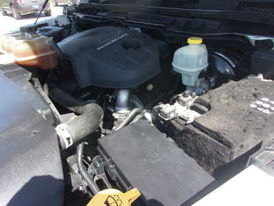 2015 RAM 1500 Crew Cab, $15900. Photo 9