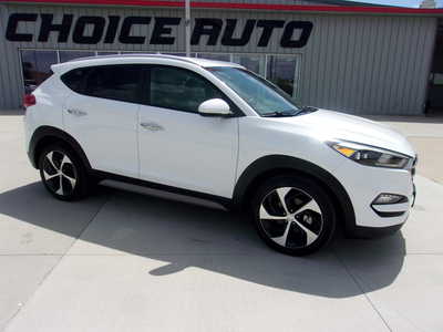 2017 Hyundai Tucson, $15950. Photo 3