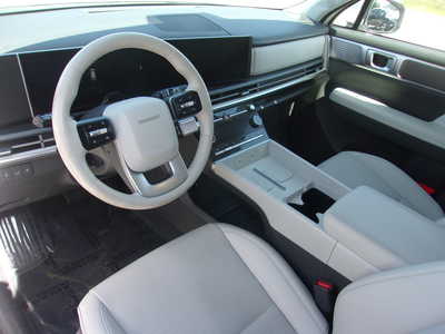 2024 Hyundai Santa Fe, $31700. Photo 11