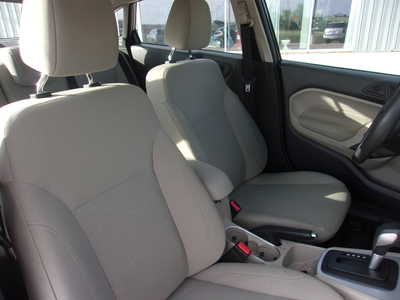 2019 Ford Fiesta, $8750. Photo 11