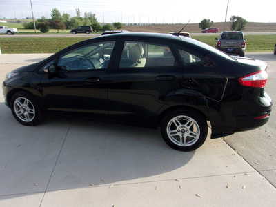 2019 Ford Fiesta, $8750. Photo 4