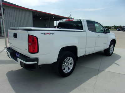 2022 Chevrolet Colorado Crew Cab, $19800. Photo 4