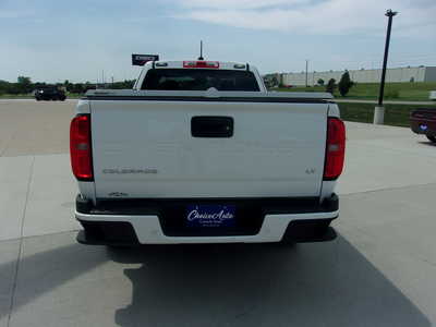 2022 Chevrolet Colorado Crew Cab, $19800. Photo 5