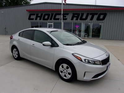 2018 Kia Forte, $0. Photo 2