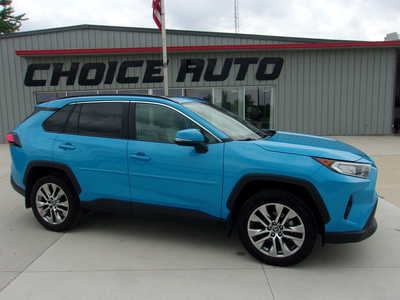 2019 Toyota RAV-4, $0. Photo 2